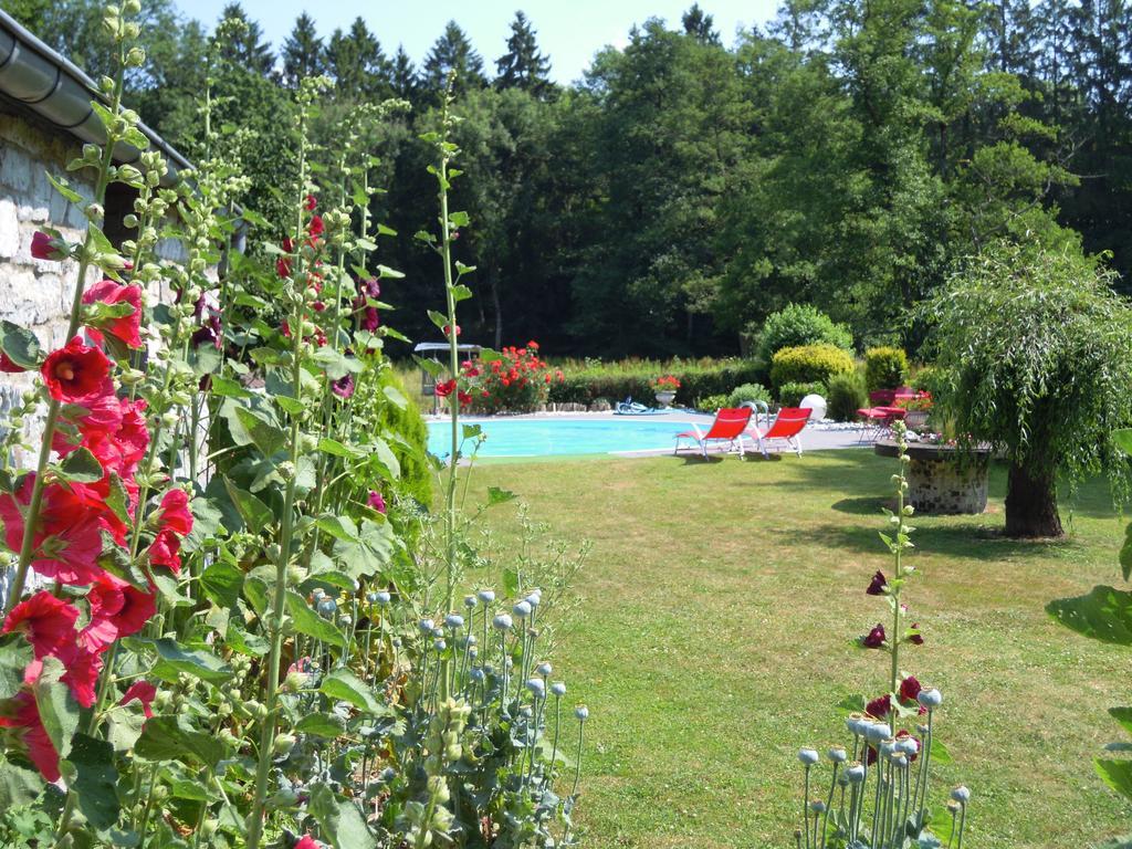 B&B Moulin De Revogne Beauraing Exterior foto